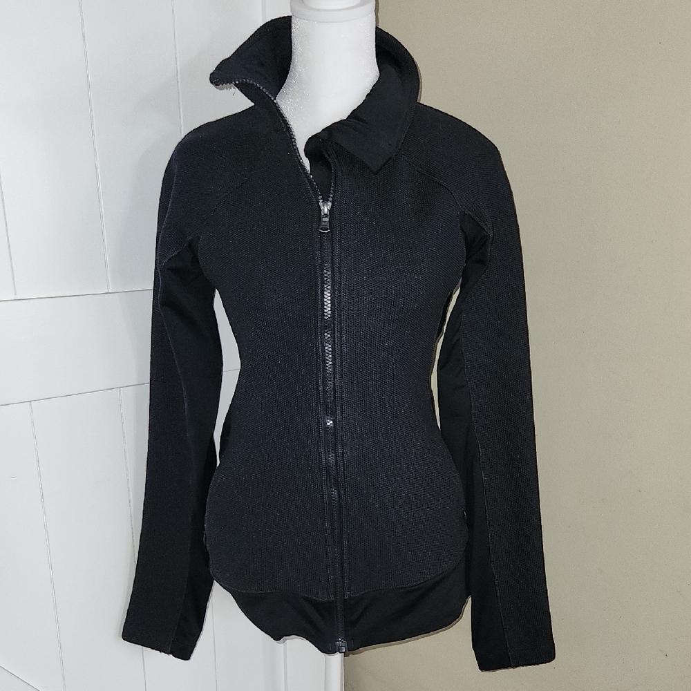Under Armour Cold Gear Women's Black Jacket